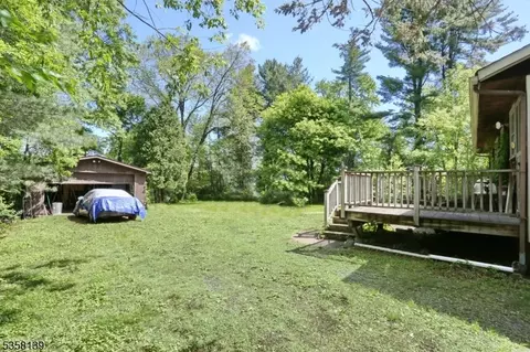 28 Summit Ave, Gillette, NJ 07933 photo 4