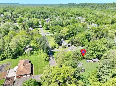 28 Summit Ave, Gillette, NJ 07933 photo 29