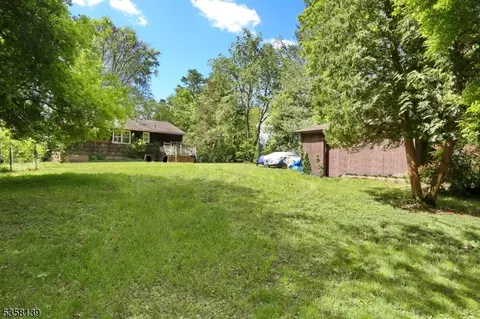 28 Summit Ave, Gillette, NJ 07933 photo 13