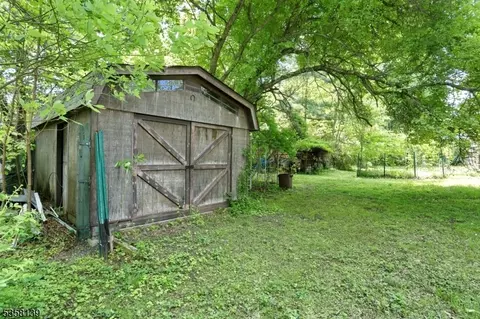 28 Summit Ave, Gillette, NJ 07933 photo 14
