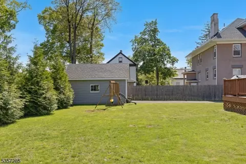 1208 Lansdowne Ter, Plainfield, NJ 07062 photo 25