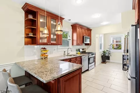 1208 Lansdowne Ter, Plainfield, NJ 07062 photo 11