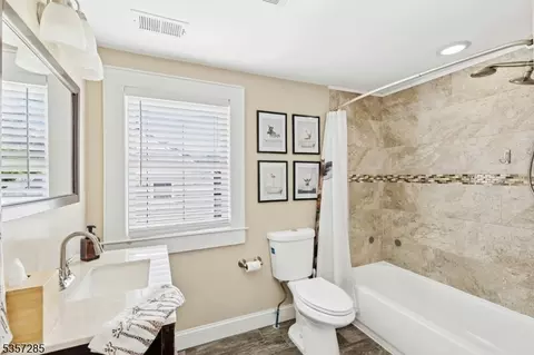 1208 Lansdowne Ter, Plainfield, NJ 07062 photo 21