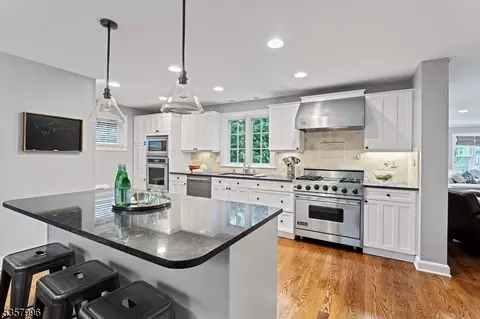 29 Beekman Rd, Summit, NJ 07901 photo 12
