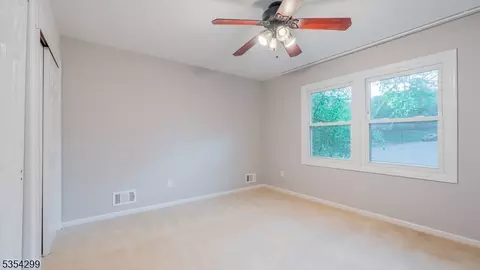 24 Parkview Rd, Randolph, NJ 07869 photo 35