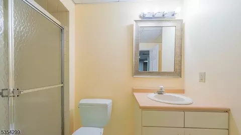 24 Parkview Rd, Randolph, NJ 07869 photo 39