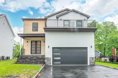 86 W Northfield Rd, Livingston, NJ 07039