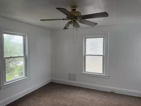 612 E 2nd St, Plainfield, NJ 07060 photo 9