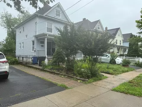 612 E 2nd St, Plainfield, NJ 07060 photo 15
