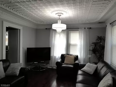 104 Oldham Rd, Wayne, NJ 07470 photo 5