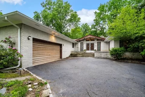1474 Thomas Ave, North Brunswick Twp, NJ 08902