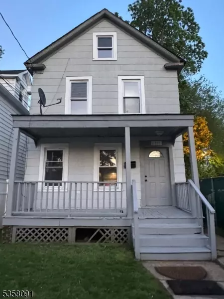 1353 W 3rd St, Plainfield, NJ 07063 photo 1