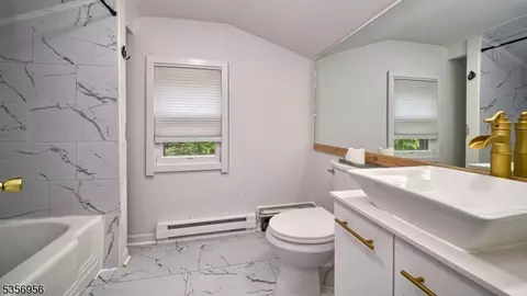 29 Oldham Rd, Wayne, NJ 07470 photo 19