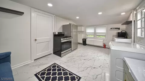 29 Oldham Rd, Wayne, NJ 07470 photo 13
