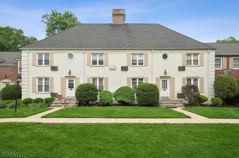 14 Parkway Vlg # A, Cranford, NJ 07016