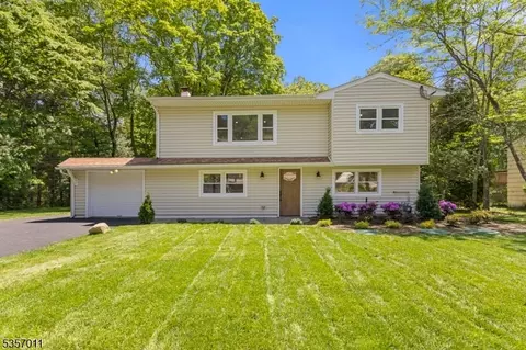 435 Conklintown Rd, Ringwood, NJ 07456