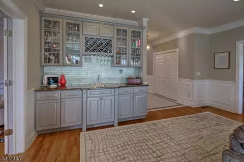 146 Mountainside Rd, Mendham, NJ 07945 photo 24
