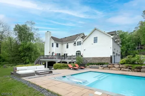 146 Mountainside Rd, Mendham, NJ 07945 photo 40