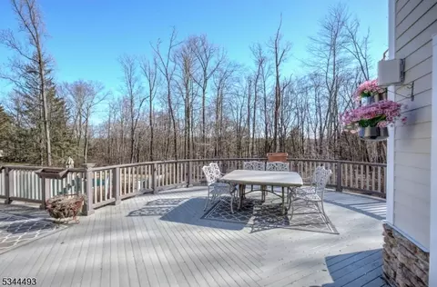 146 Mountainside Rd, Mendham, NJ 07945 photo 25