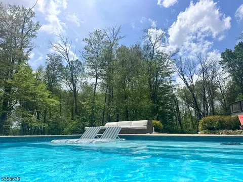 146 Mountainside Rd, Mendham, NJ 07945 photo 3