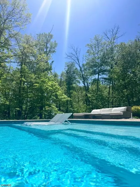 146 Mountainside Rd, Mendham, NJ 07945 photo 6