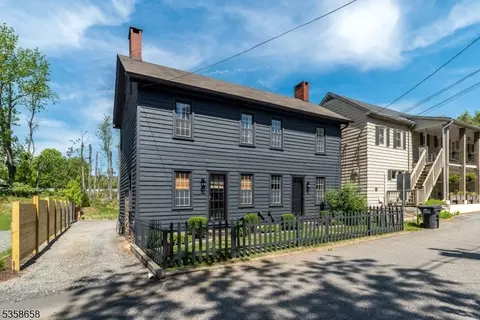 567 Lt York-spring Mills R, Alexandria Twp, NJ 08848