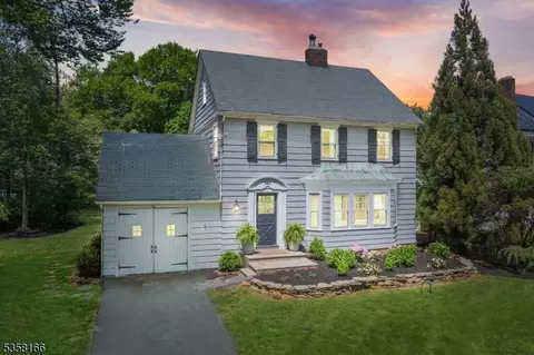 297 Franklin Rd, North Brunswick Twp, NJ 08902