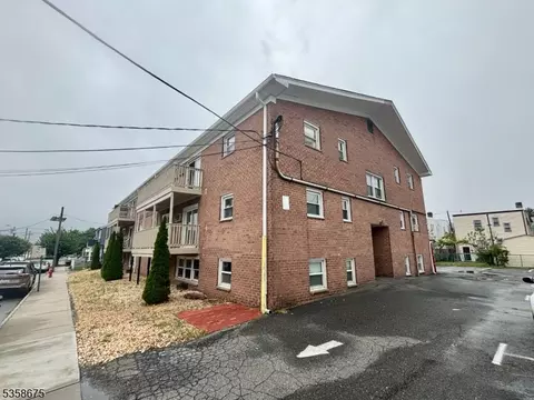17-27 Cuozzo St #4B, Belleville, NJ 07109