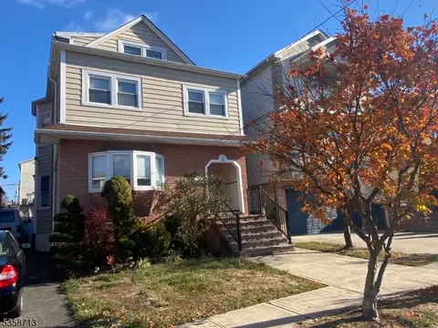 81 Dayton St, Elizabeth, NJ 07202