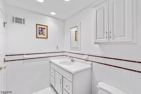 6 Frances Rd, Warren, NJ 07059 photo 18