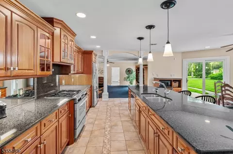 6 Frances Rd, Warren, NJ 07059 photo 22