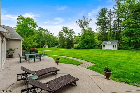 6 Frances Rd, Warren, NJ 07059 photo 9