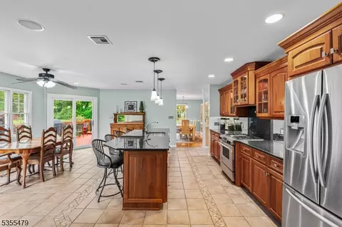6 Frances Rd, Warren, NJ 07059 photo 25