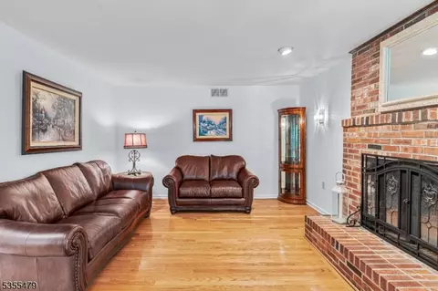6 Frances Rd, Warren, NJ 07059 photo 15