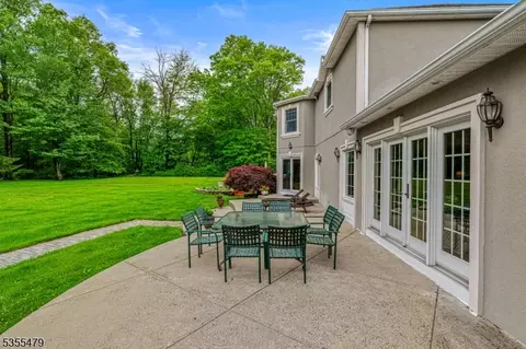 6 Frances Rd, Warren, NJ 07059 photo 8