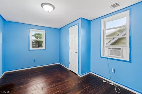 39 Emma St, Plainfield, NJ 07063 photo 13