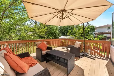 359 Summit Rd, Union, NJ 07083 photo 23