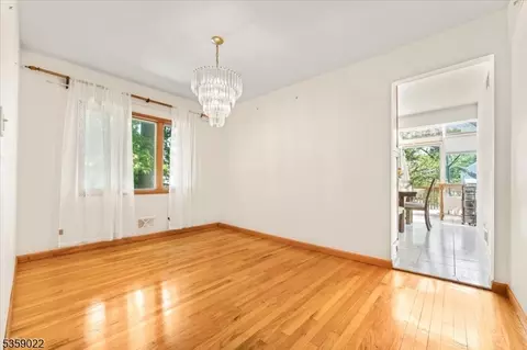 359 Summit Rd, Union, NJ 07083 photo 4