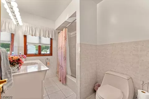 359 Summit Rd, Union, NJ 07083 photo 18