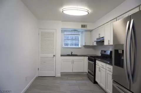 786-802 Summer Ave UNIT B2, Newark, NJ 07104
