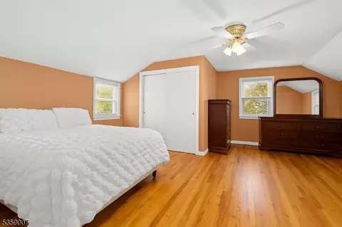 580 Mountainview Dr, North Plainfield, NJ 07063 photo 16