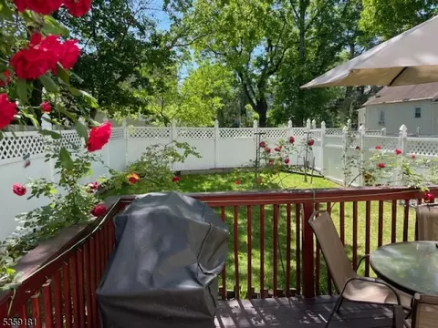 217 Hilton Ave, Vauxhall, NJ 07088