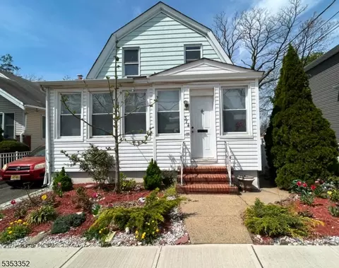 374 Russell St, Vauxhall, NJ 07088
