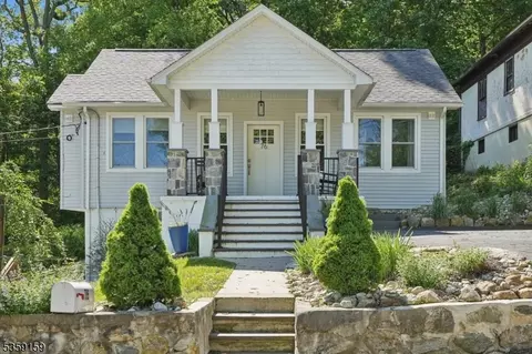 76 Mountainview Ave, Mount Arlington, NJ 07856