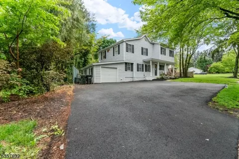 77 E Main St, Mendham, NJ 07945 photo 2