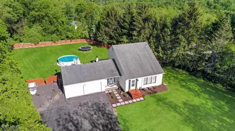 107 Heller Hill Rd, Blairstown, NJ 07825