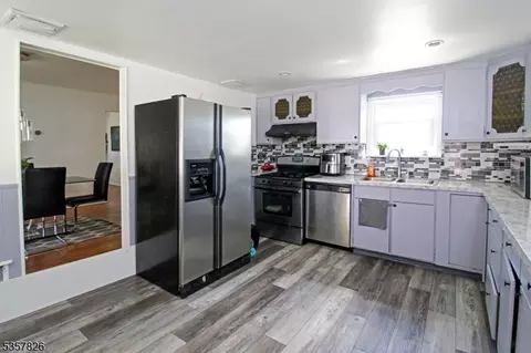 95 Richard St, Dover, NJ 07801 photo 9