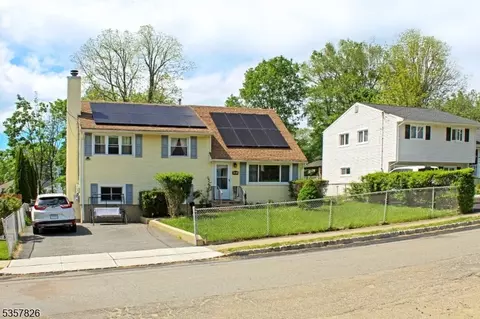95 Richard St, Dover, NJ 07801 photo 2