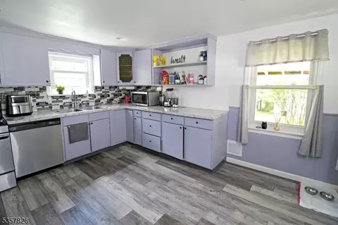 95 Richard St, Dover, NJ 07801 photo 10