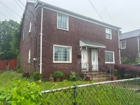 166 Fulton St, New Brunswick, NJ 08901